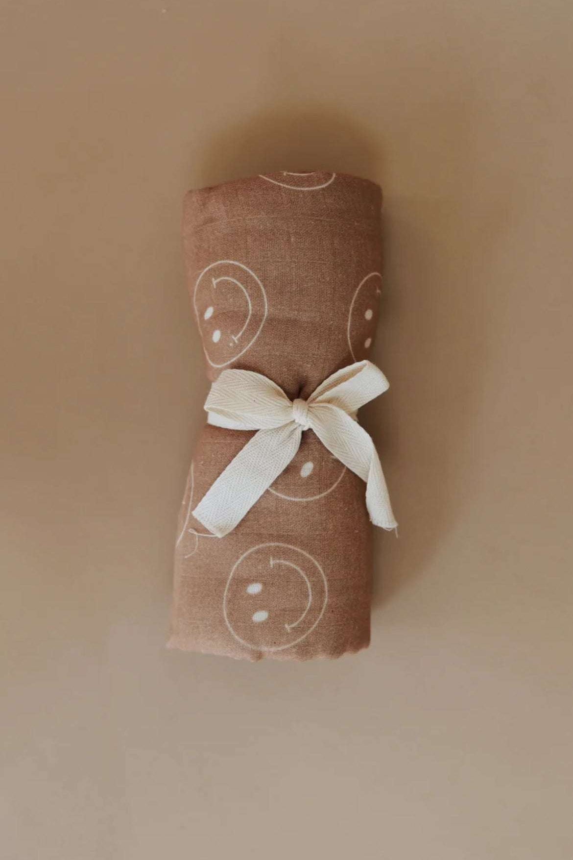 Just Smile Tan | Muslin Swaddle Milk & Baby